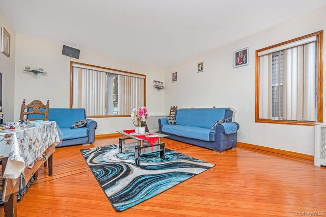 42-28 159th Street, Flushing, NY 11358