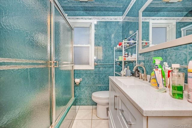 42-28 159th Street, Flushing, NY 11358