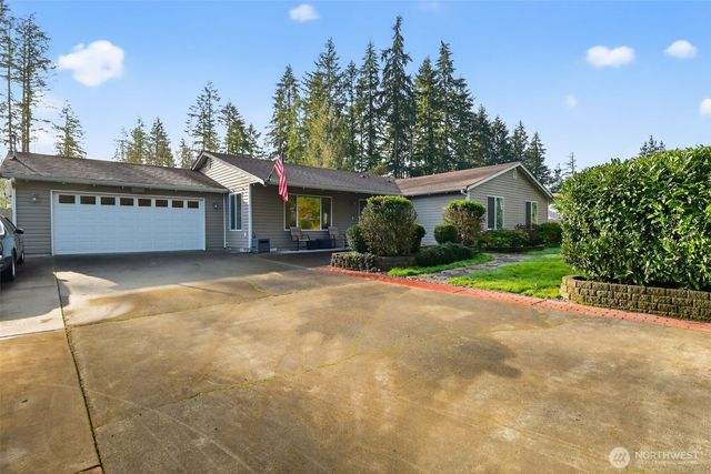 2830 SW Christmas Tree Lane, Port Orchard, WA 98367