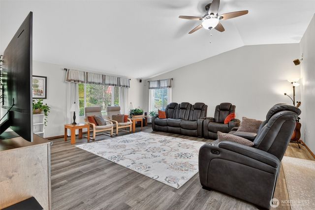 2830 SW Christmas Tree Lane, Port Orchard, WA 98367