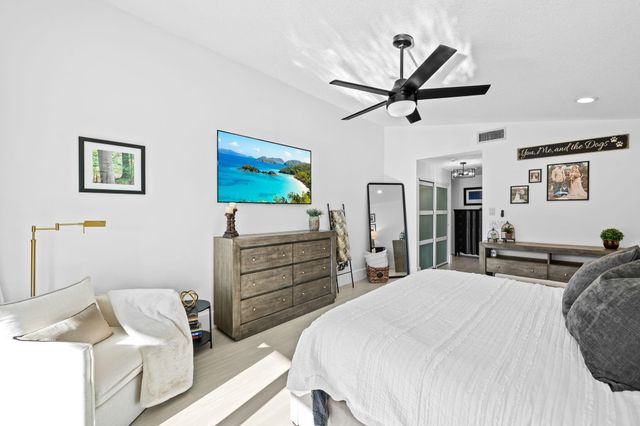 11108 E Clover Leaf Circle, Boca Raton, FL 33428