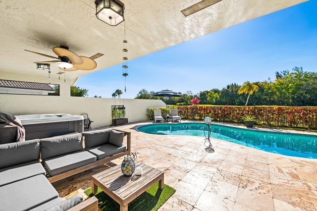 11108 E Clover Leaf Circle, Boca Raton, FL 33428