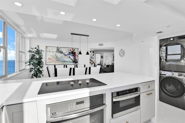 5200 N Ocean Dr 1105, Singer Island, FL 33404