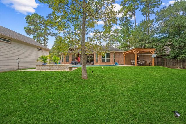 17710 Country Meadow Lane, Magnolia, TX 77355