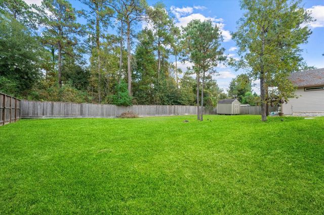 17710 Country Meadow Lane, Magnolia, TX 77355