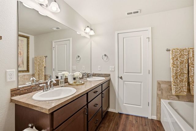 1908 W Summit Pkwy, Spokane, WA 99201
