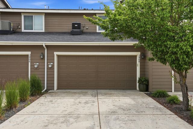 1908 W Summit Pkwy, Spokane, WA 99201