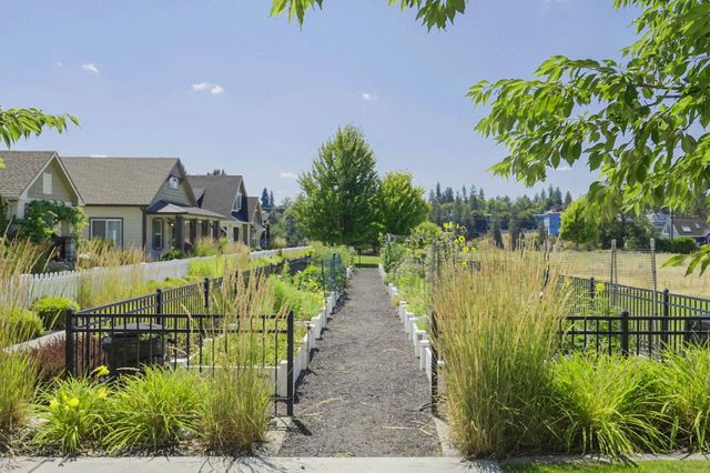 1908 W Summit Pkwy, Spokane, WA 99201