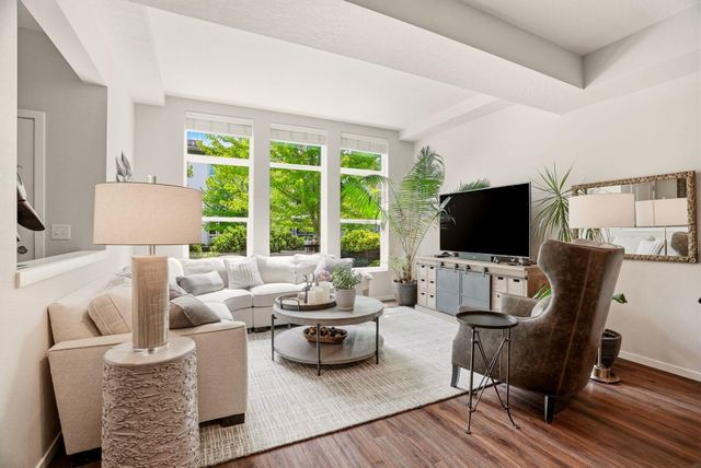 1908 W Summit Pkwy, Spokane, WA 99201