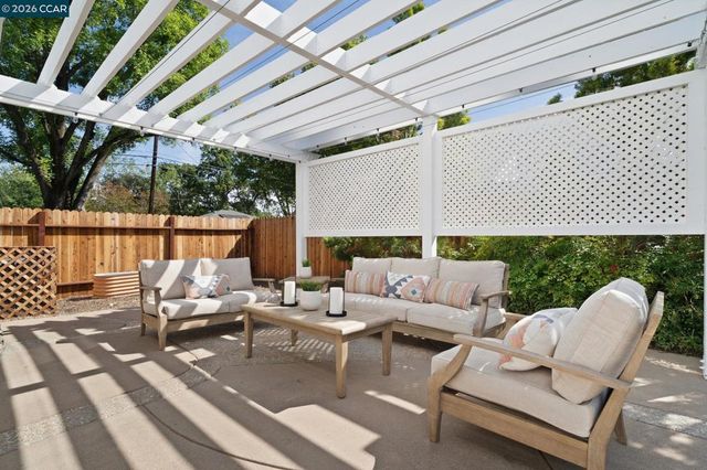 2907 Eccleston Ave., Walnut Creek, CA 94597