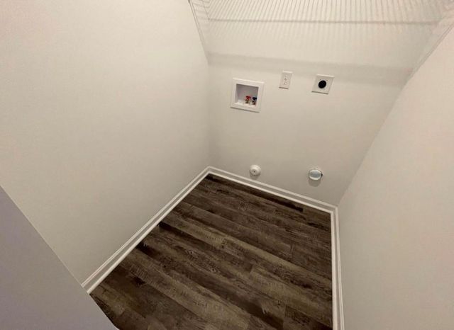 2135 Twisted Cedar Court, Conroe, TX 77301