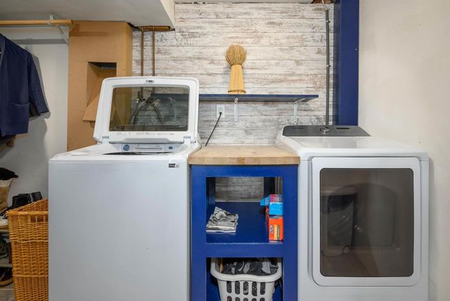 W11057 Thistledown Drive, Lodi, WI 53555