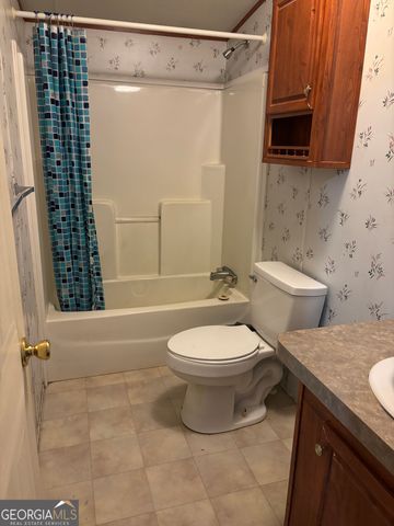 21 Hubbard Lane, Lexington, GA 30648