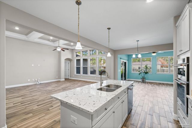 7166 Jasper St, Navarre, FL 32566