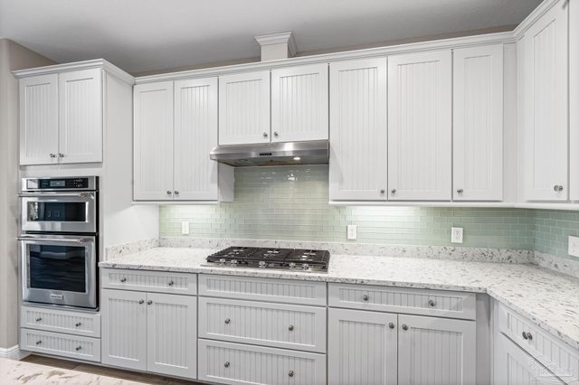 7166 Jasper St, Navarre, FL 32566