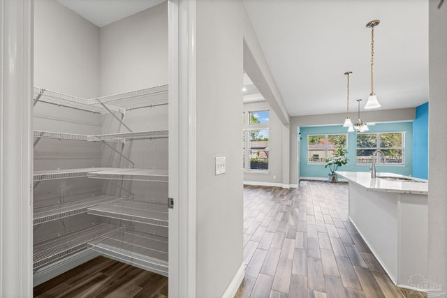 7166 Jasper St, Navarre, FL 32566