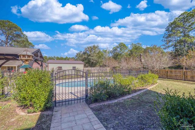 7166 Jasper St, Navarre, FL 32566