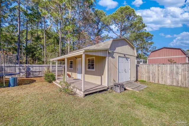 7166 Jasper St, Navarre, FL 32566