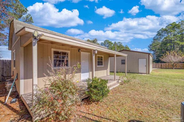 7166 Jasper St, Navarre, FL 32566