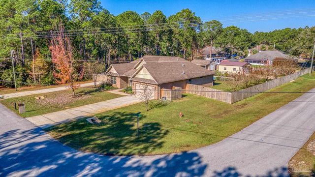 7166 Jasper St, Navarre, FL 32566