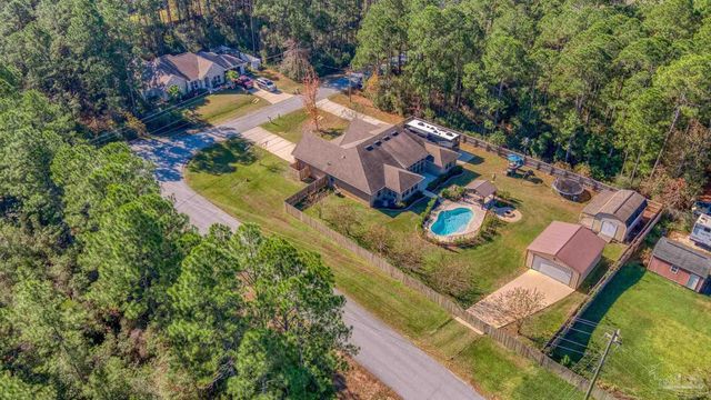 7166 Jasper St, Navarre, FL 32566