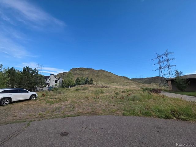 18746 W 56th Drive, Golden, CO 80403