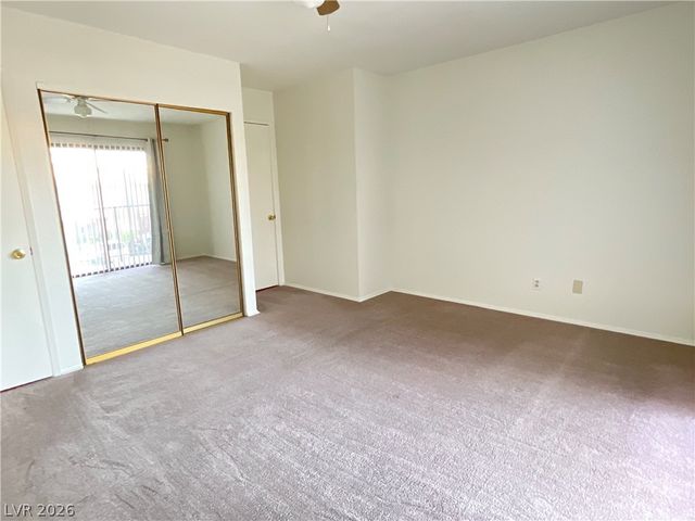 5244 Child Court 82, Las Vegas, NV 89103