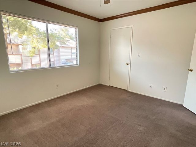 5244 Child Court 82, Las Vegas, NV 89103