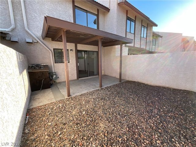 5244 Child Court 82, Las Vegas, NV 89103