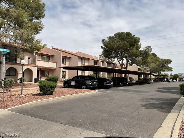 5244 Child Court 82, Las Vegas, NV 89103
