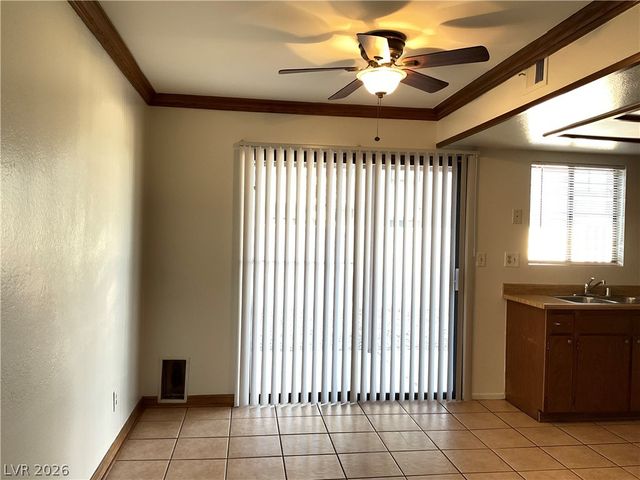 5244 Child Court 82, Las Vegas, NV 89103