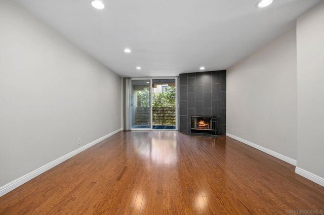 3502 Pringle St 102, San Diego, CA 92110