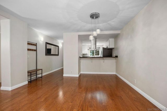 3502 Pringle St 102, San Diego, CA 92110