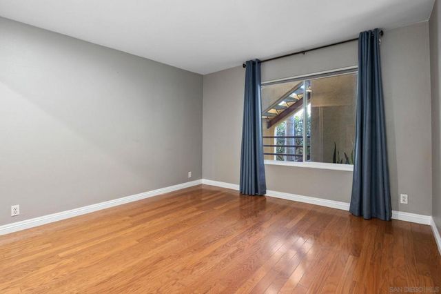 3502 Pringle St 102, San Diego, CA 92110