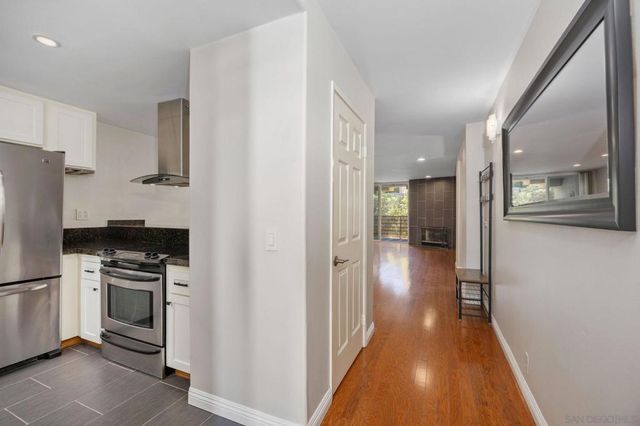 3502 Pringle St 102, San Diego, CA 92110