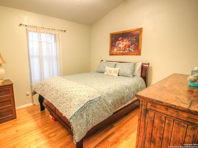 213 BLUEBONNET RDG, La Vernia, TX 78121
