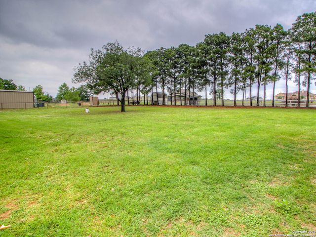 213 BLUEBONNET RDG, La Vernia, TX 78121