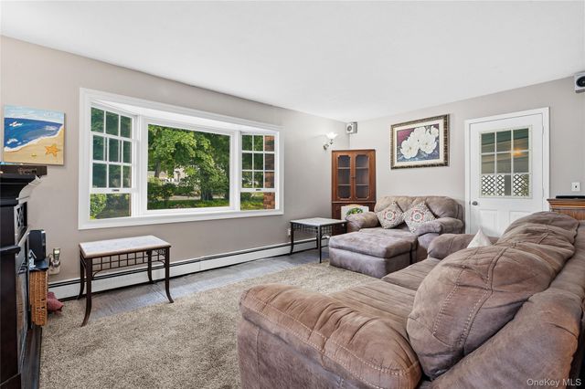 70 Birch Street, Lake Grove, NY 11755