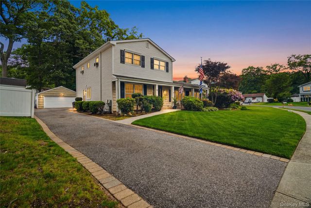 70 Birch Street, Lake Grove, NY 11755