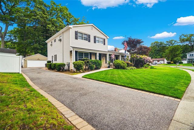 70 Birch Street, Lake Grove, NY 11755