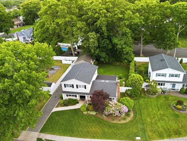 70 Birch Street, Lake Grove, NY 11755