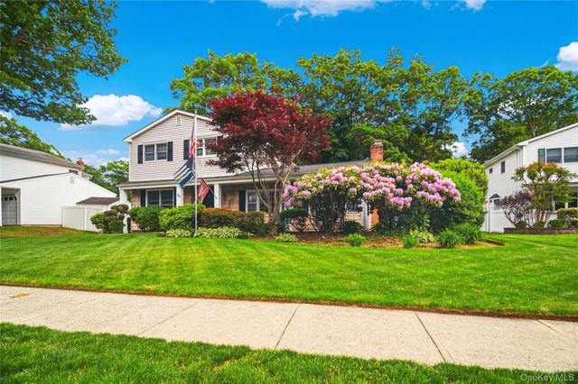 70 Birch Street, Lake Grove, NY 11755
