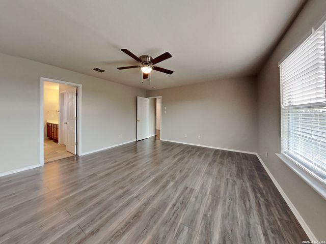 419 Cardinal Way, San Antonio, TX 78253