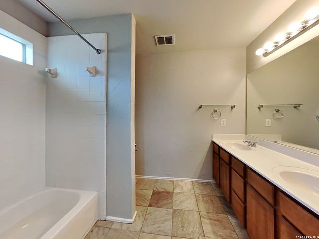 419 Cardinal Way, San Antonio, TX 78253