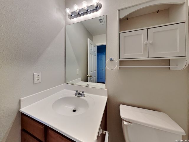 419 Cardinal Way, San Antonio, TX 78253