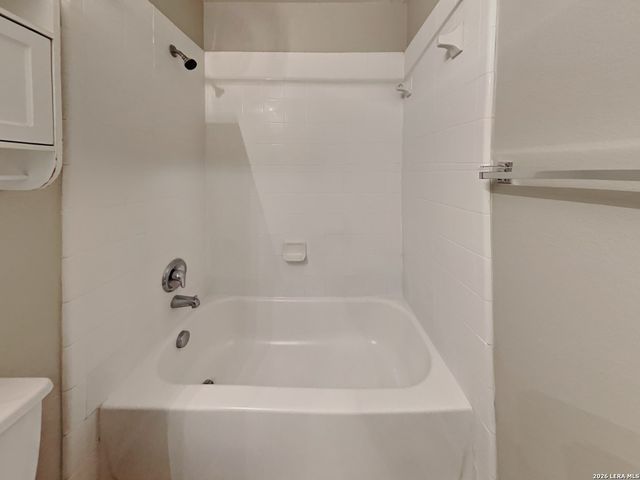 419 Cardinal Way, San Antonio, TX 78253