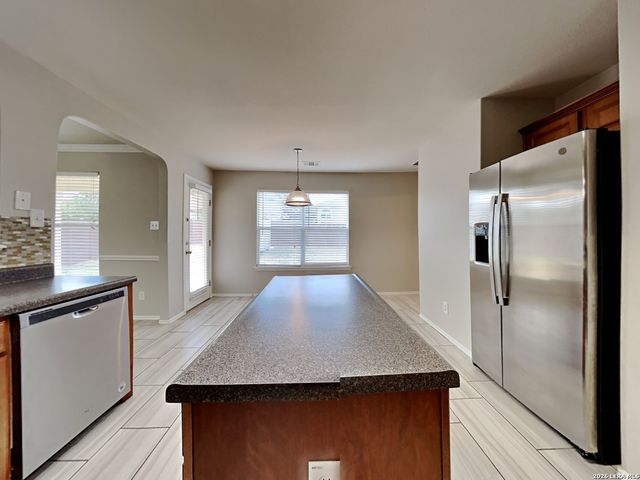 419 Cardinal Way, San Antonio, TX 78253