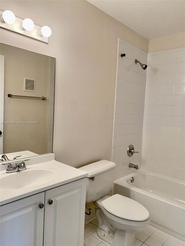 15701 SW 137th Avenue 204, Miami, FL 33177