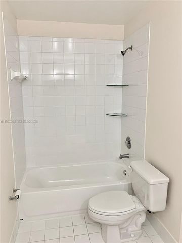 15701 SW 137th Avenue 204, Miami, FL 33177