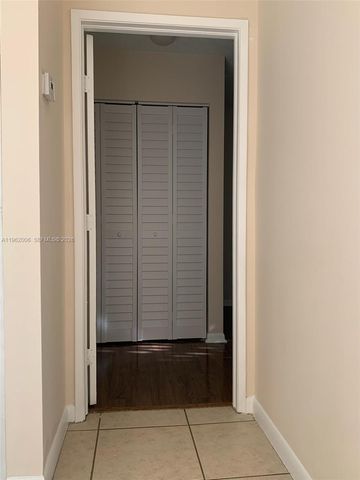 15701 SW 137th Avenue 204, Miami, FL 33177